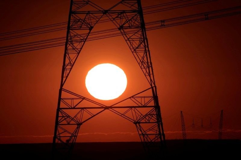 Conta de luz sobe e pressiona inflação até o fim do ano, dizem analistas
