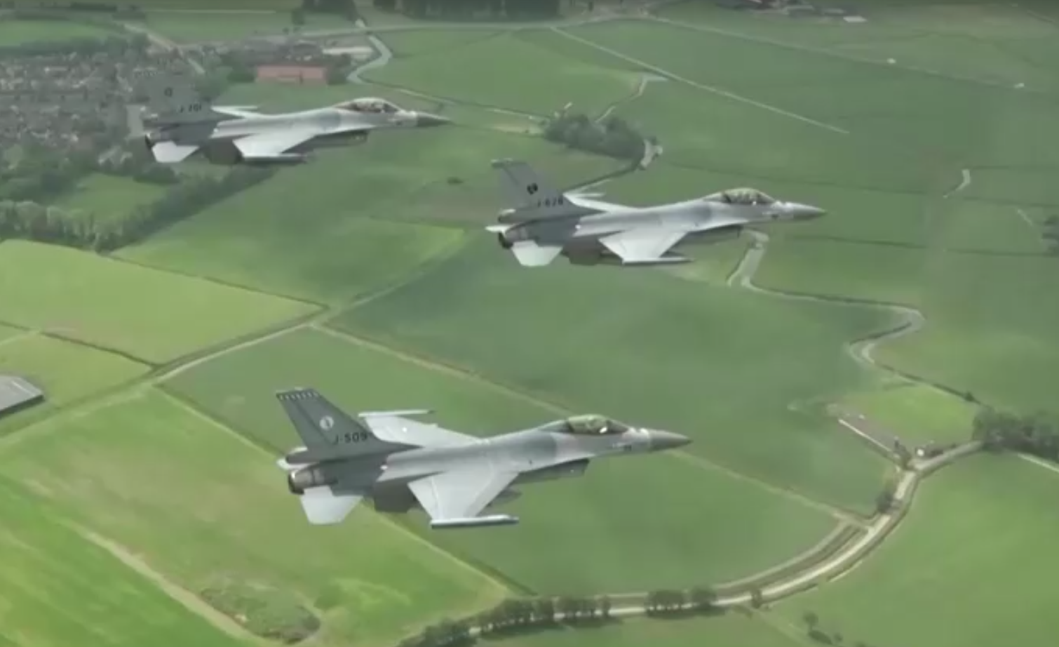 Piloto ucraniano morre e caça F-16 é perdido durante ataque russo