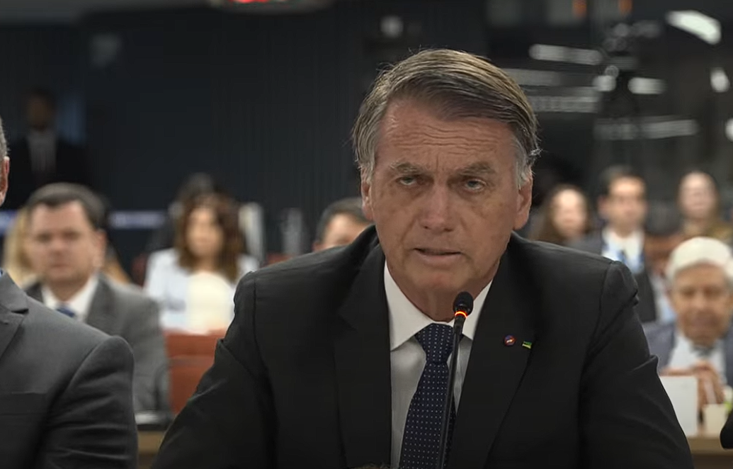 Obviamente não gostaria de ser condenado, diz Bolsonaro durante depoimento