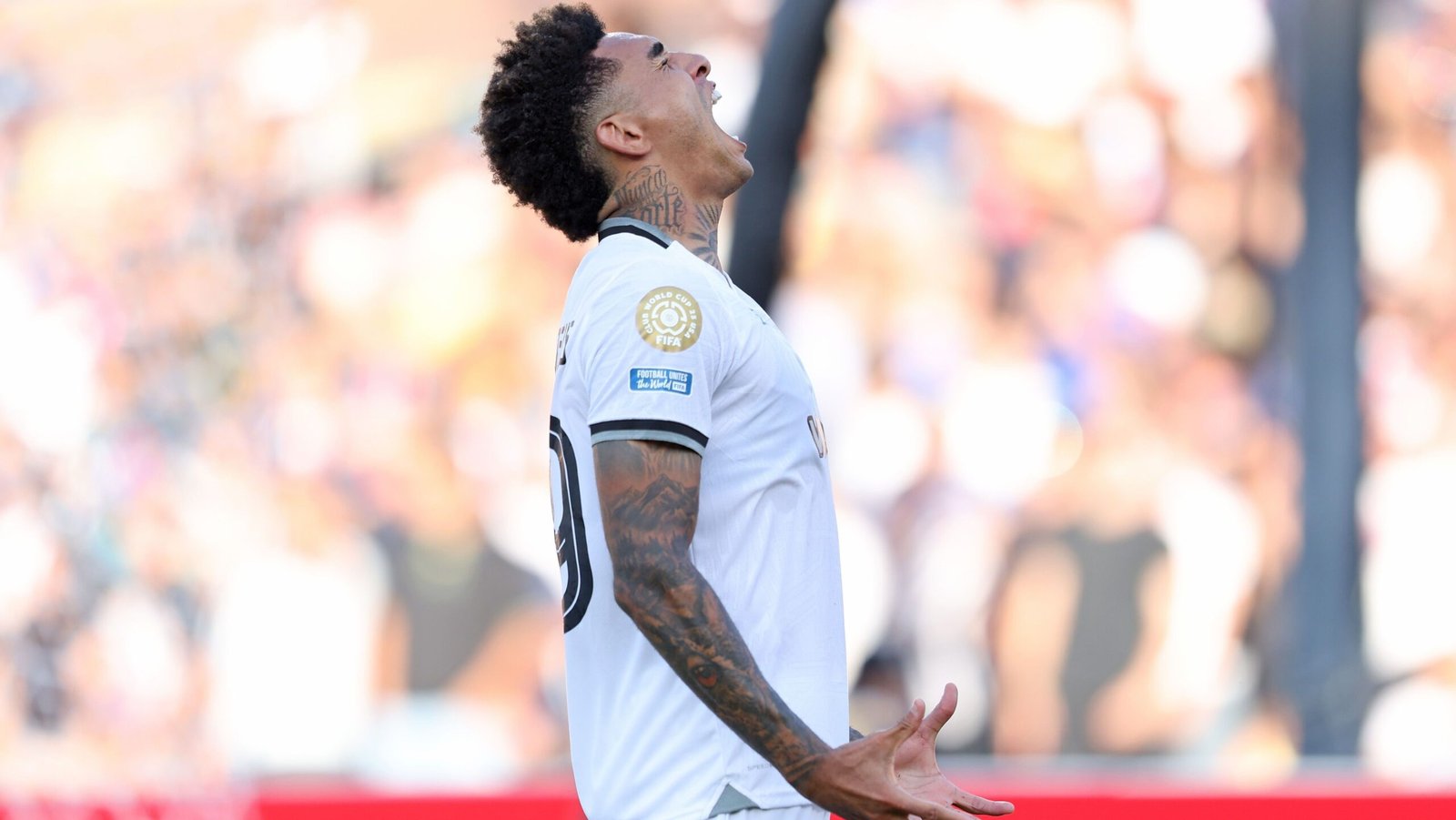 Sentiu? Champions League coloca PSG “no topo do mundo”, e web reage