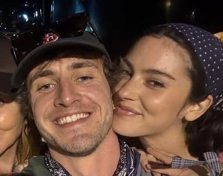 Assumidos? Gracie Abrams publica vídeo lado de Paul Mescal no Glastonbury