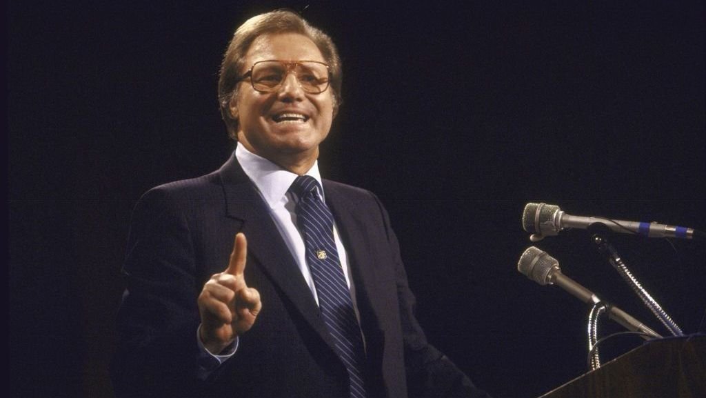 Jimmy Swaggart, televangelista americano, morre aos 90 anos