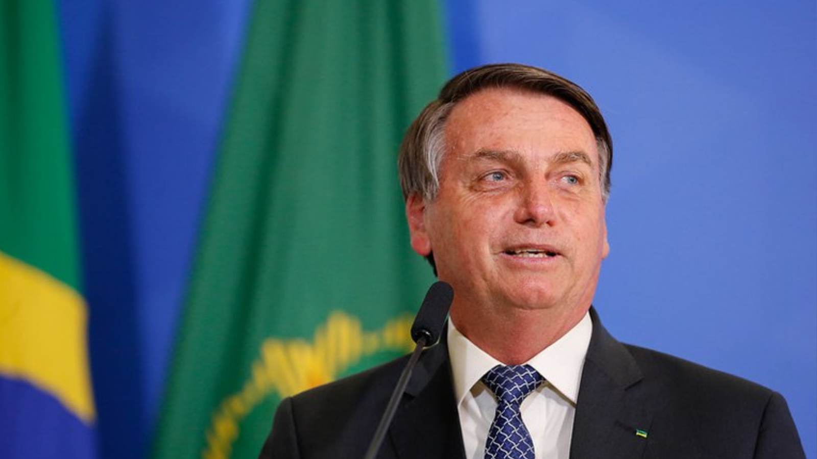 Datafolha: Para 67% Bolsonaro deveria abrir mão de concorrer à Presidência