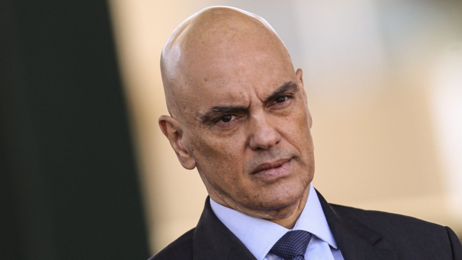 Embaixada dos EUA volta a criticar Moraes e cita “perseguição” a Bolsonaro