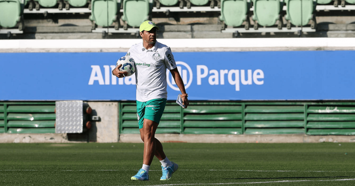 Palmeiras recebe LDU em busca de virada histórica na semi da Libertadores