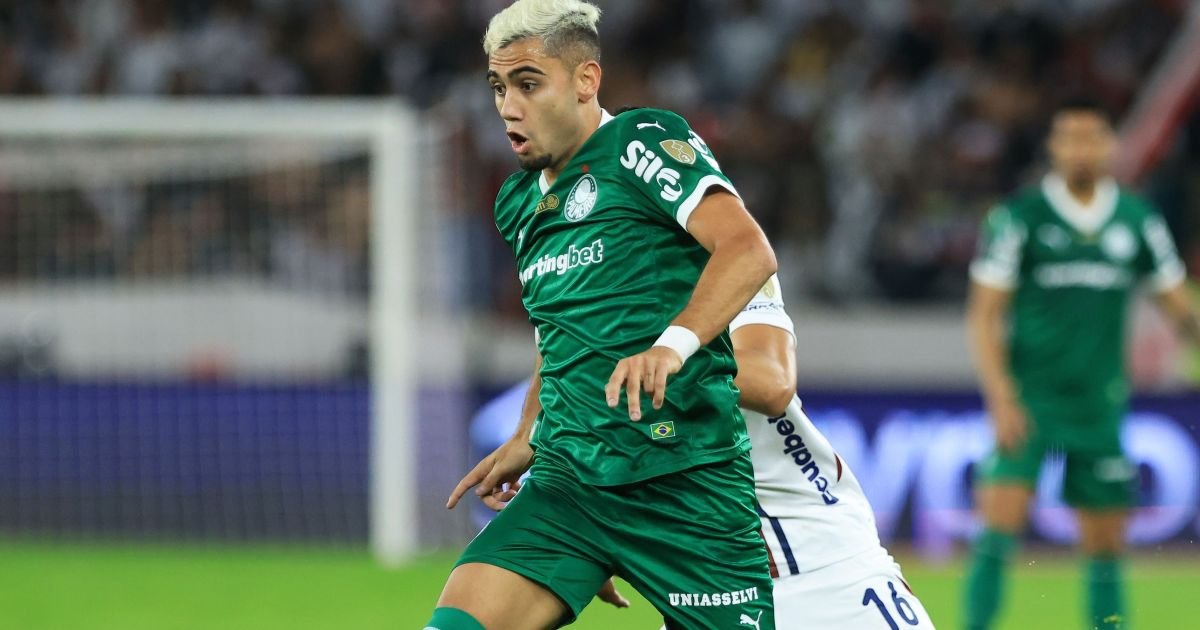 Andreas Pereira comenta pênalti em LDU x Palmeiras e pede “jogo perfeito”