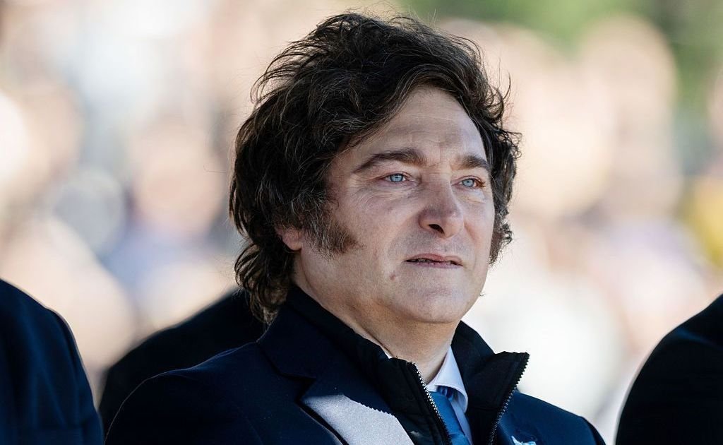 Especialista: Eleição legislativa define se reformas seguirão na Argentina