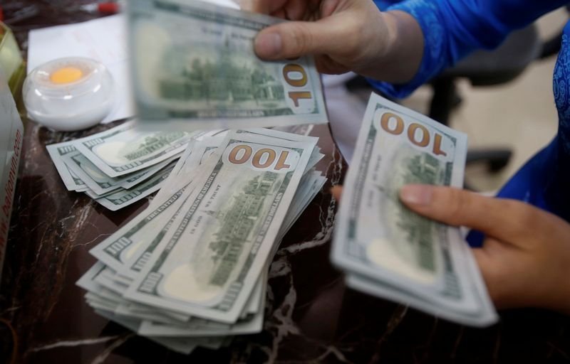 Liquidez recorde pode gerar nova crise, diz economista sobre dívida dos EUA