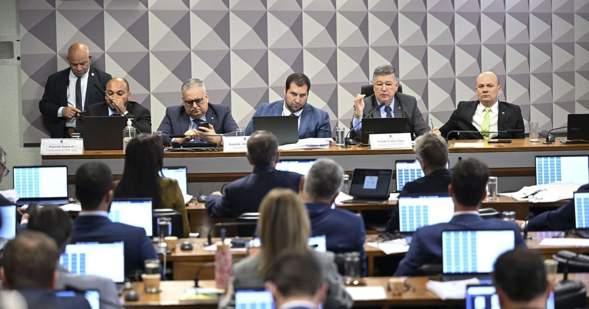 CPMI ouve nesta segunda (3) presidente de entidade investigada pela PF