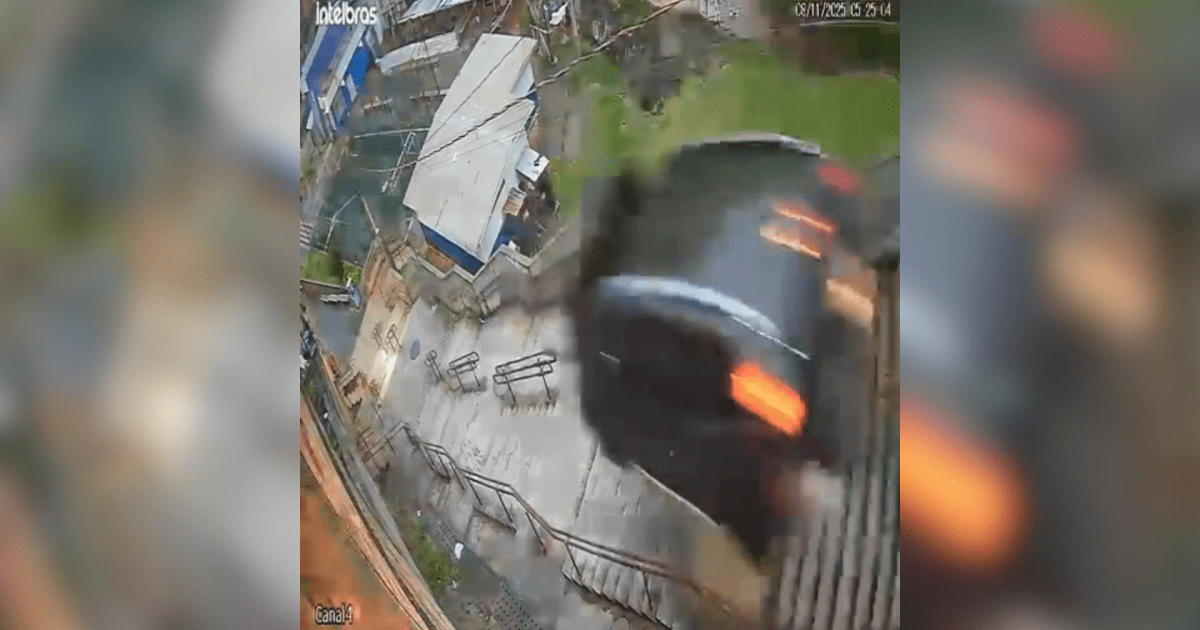 Vídeo: carro ‘voa’ em escadão após motorista perder o controle em São Paulo