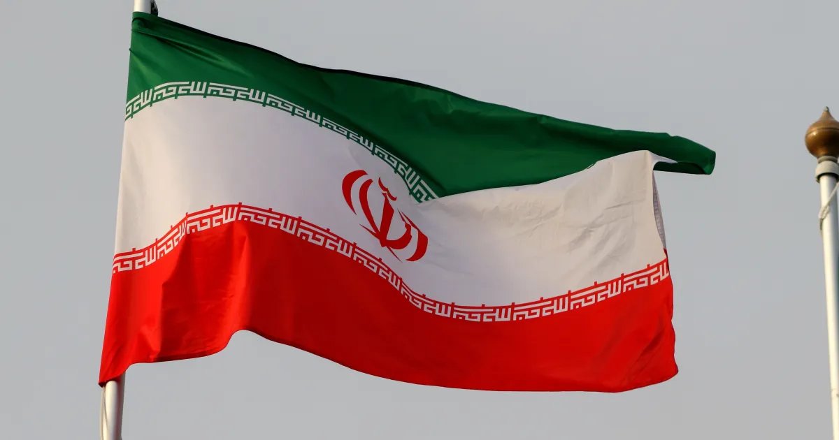 Explosões são ouvidas na cidade de Bushehr, no Irã, diz mídia estatal