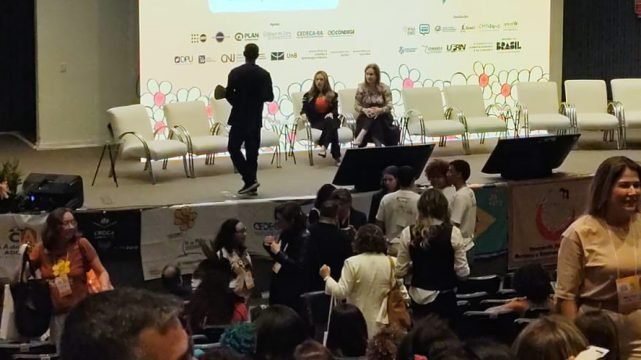 Delegação de Mucuri participa do III Congresso Nacional de Enfrentamento à Violência Sexual Infantil