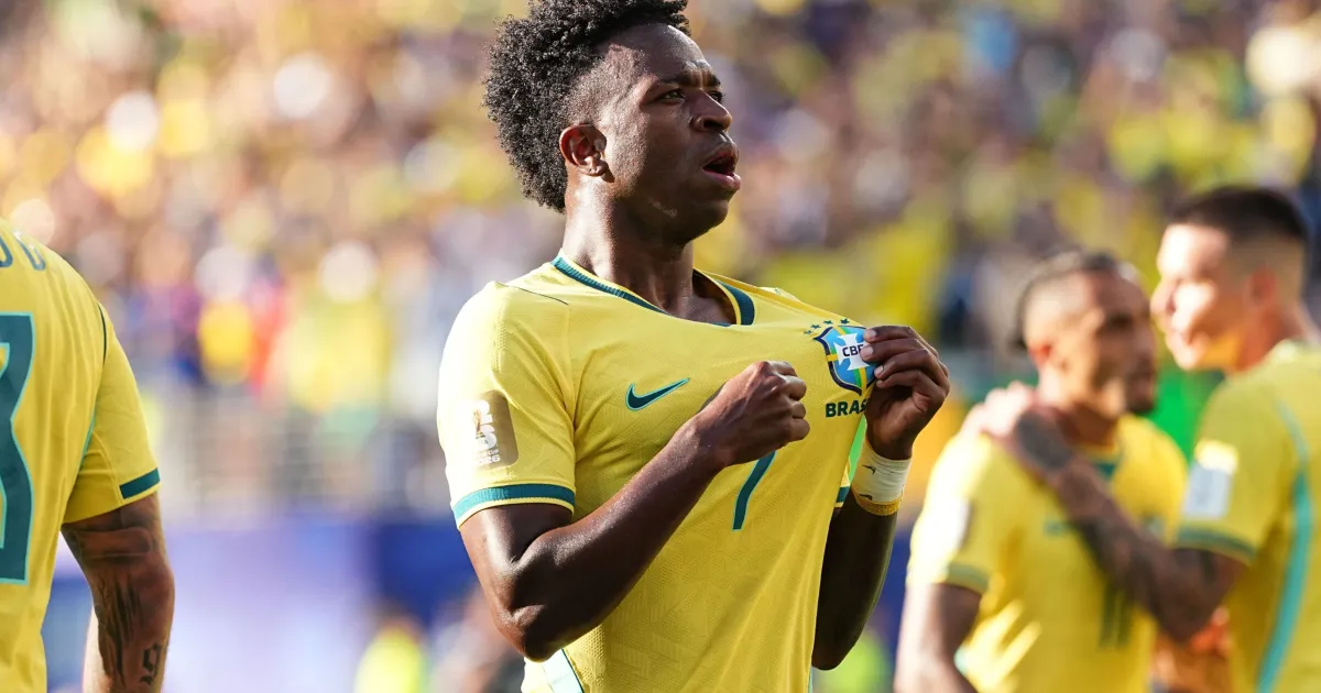 Vini Jr. marca em todos os jogos da fase de grupos e entra em lista seleta