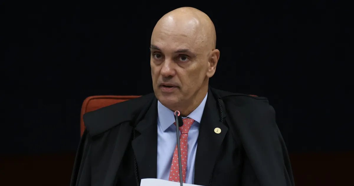 Eduardo “recebeu Pix de milhões” e tem condições de pagar multa, diz Moraes