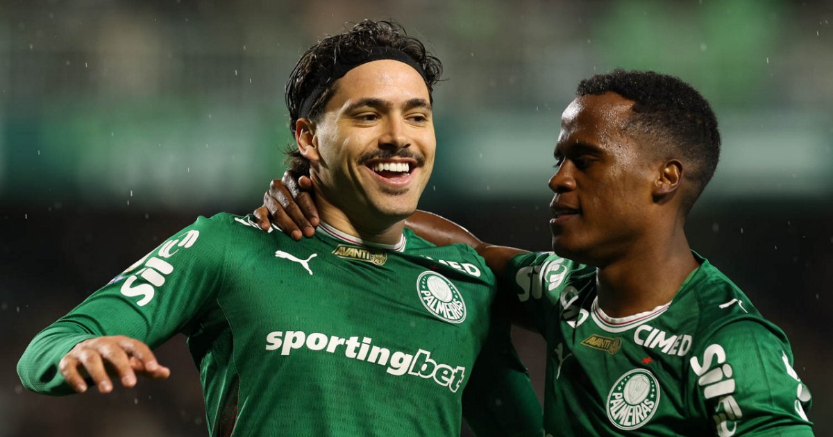 Palmeiras vence Coritiba e amplia vantagem na liderança do Brasileirão