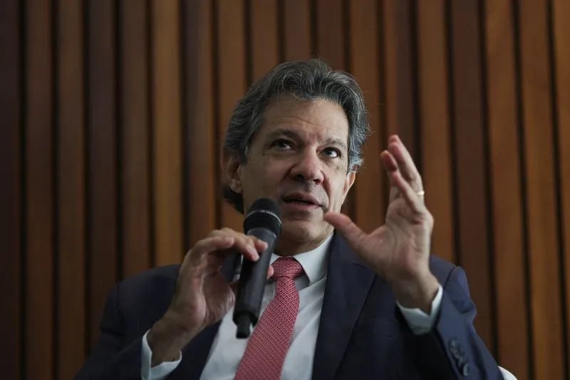 Quem é Fernando Haddad, que PT oficializa candidato em convenção hoje (25)