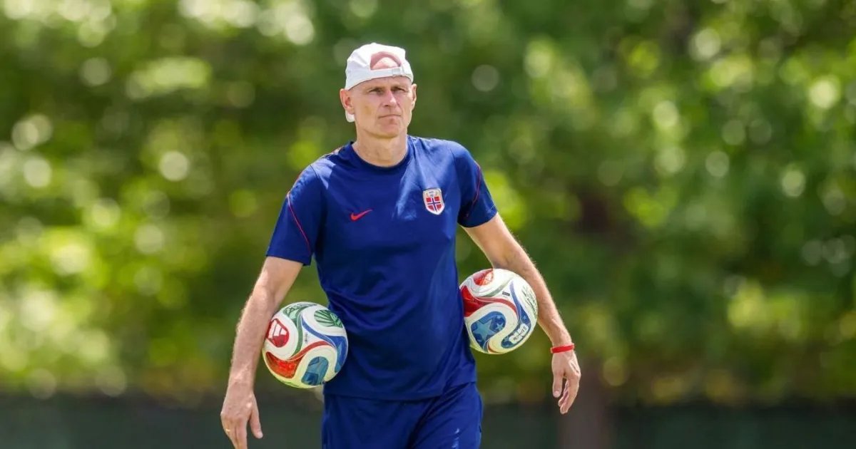 Técnico da Noruega revela presente de Ancelotti após eliminação do Brasil