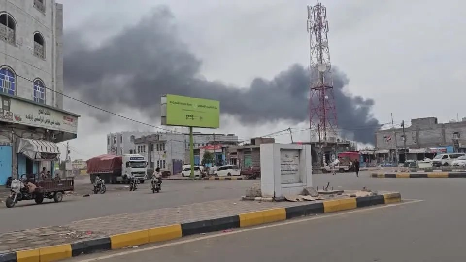 Ataque dos Houthis deixa ao menos sete mortos no Iêmen, diz exército
