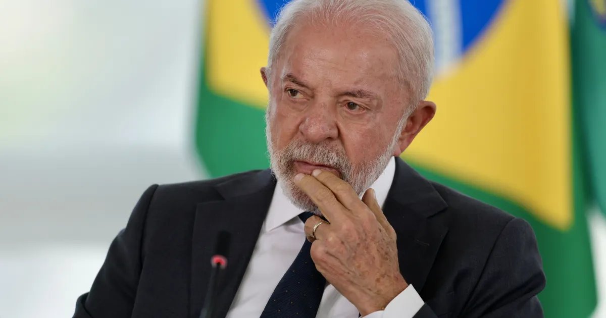 Tarifa zero fica de fora de plano de governo de campanha de Lula