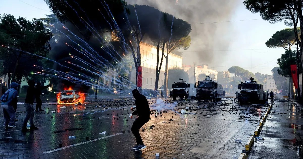 Europa enfrenta novo fim de semana de protestos em mais de cinco países